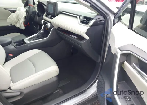 2019 Toyota Rav4 Xle Premium z USA, uszkodzony, nr VIN JTMA1RFV6KD047375